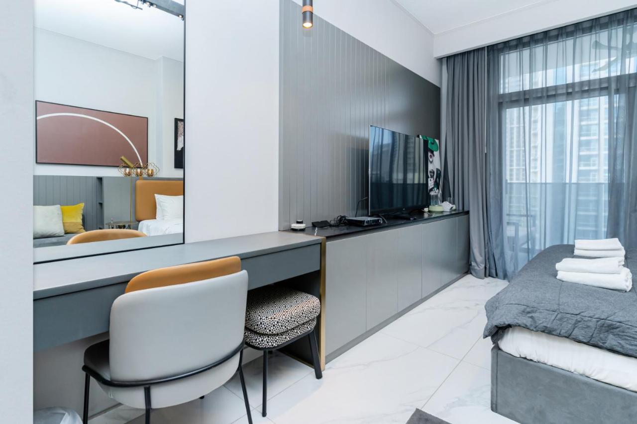 Prime Location I High Floor I Furnished Studio *